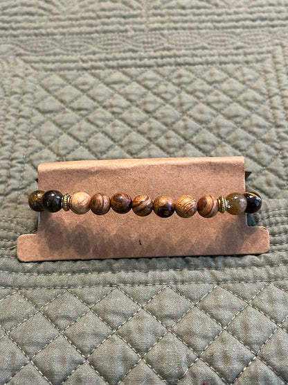 Jichimu bead and tiger eye bead bracelet