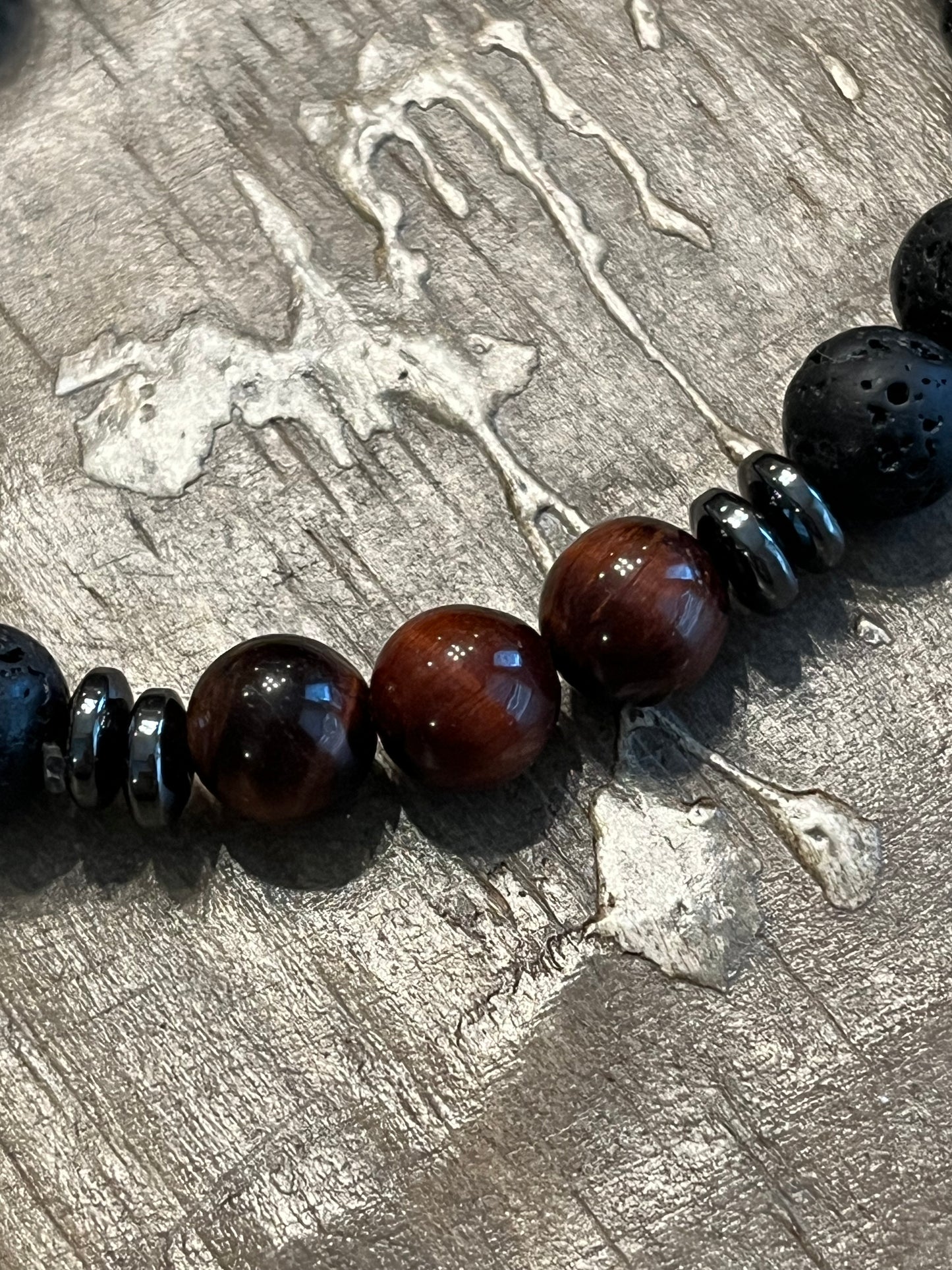 Lava stone and tiger eye stone beaded bracelet