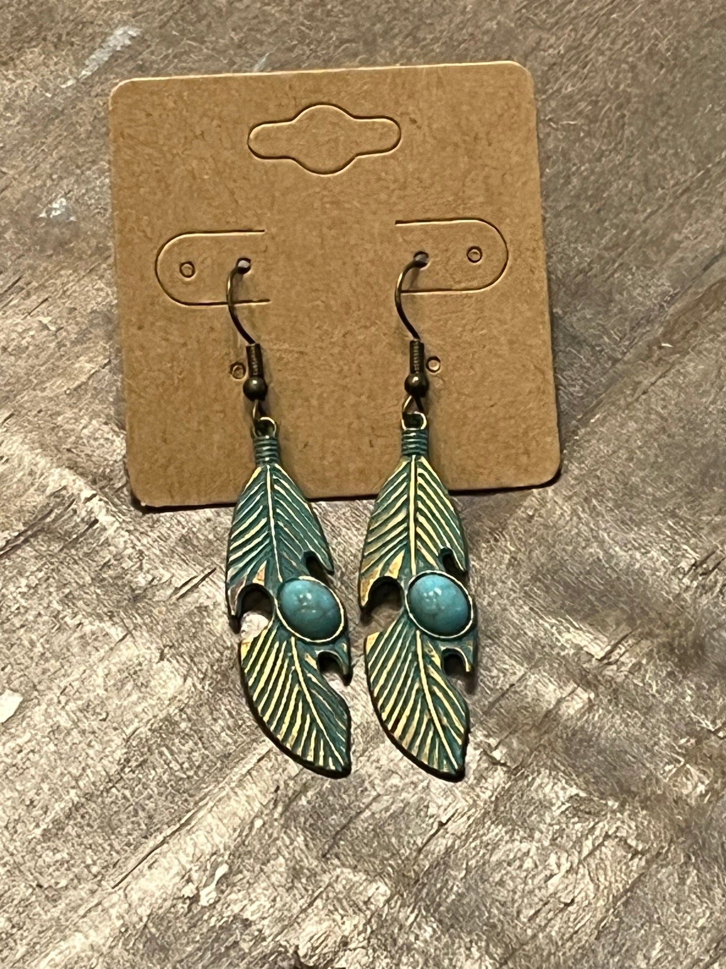 Leaf dangle earrings