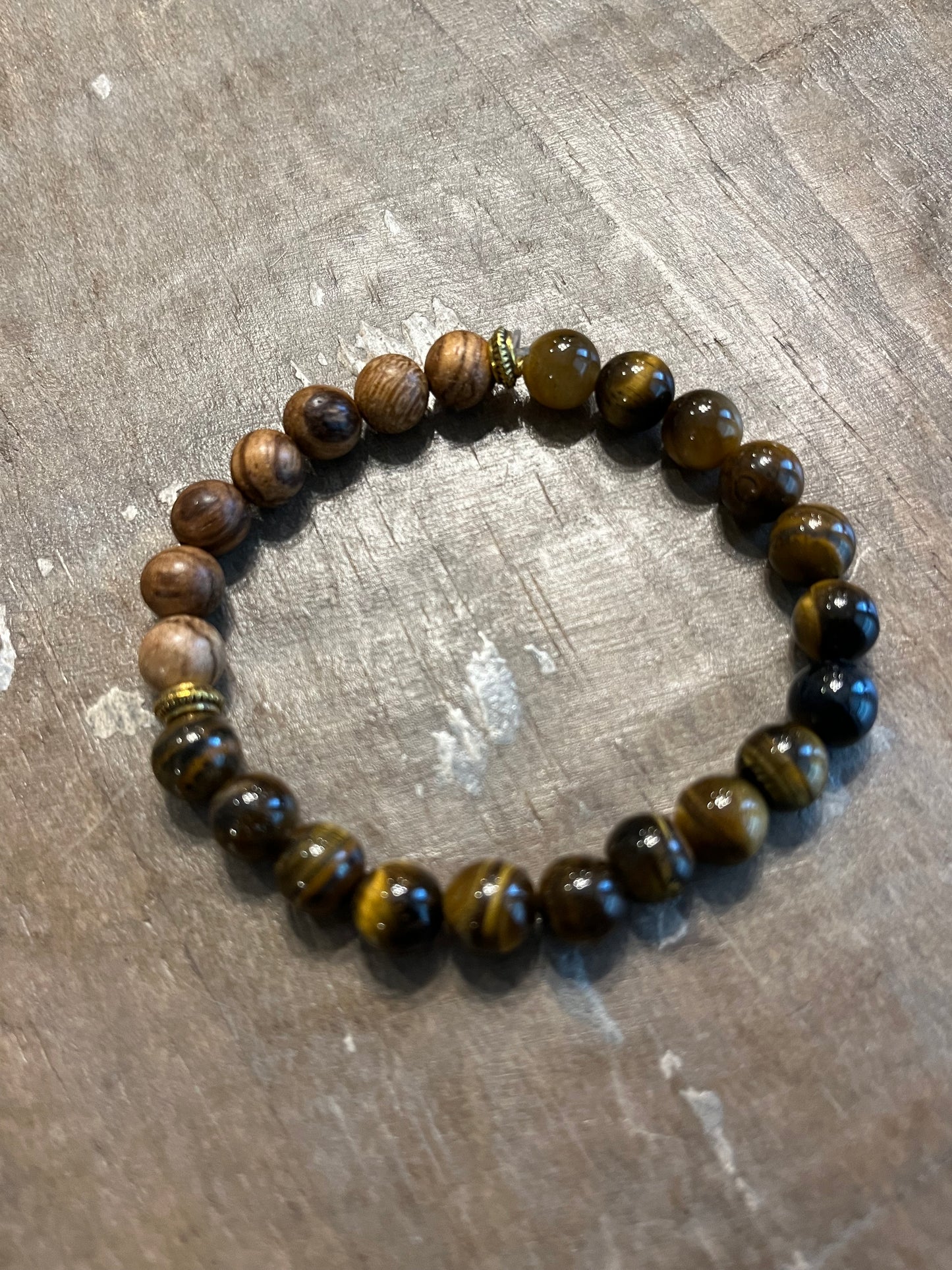 Jichimu bead and tiger eye bead bracelet