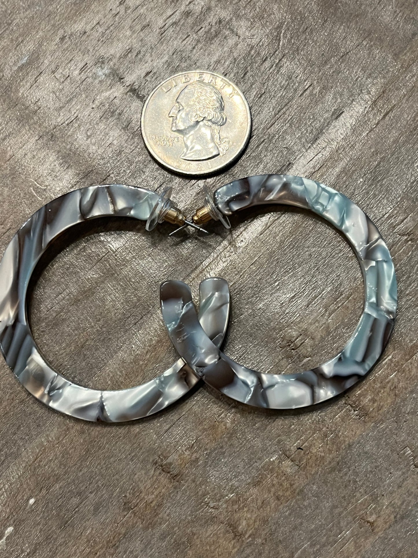 Multi-color hoop earrings - Iridescent aqua, pearl, and gray purple