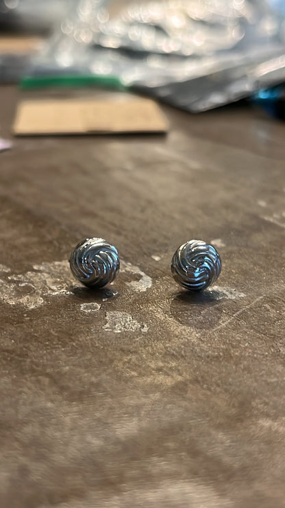 Silver cable knot stud earrings