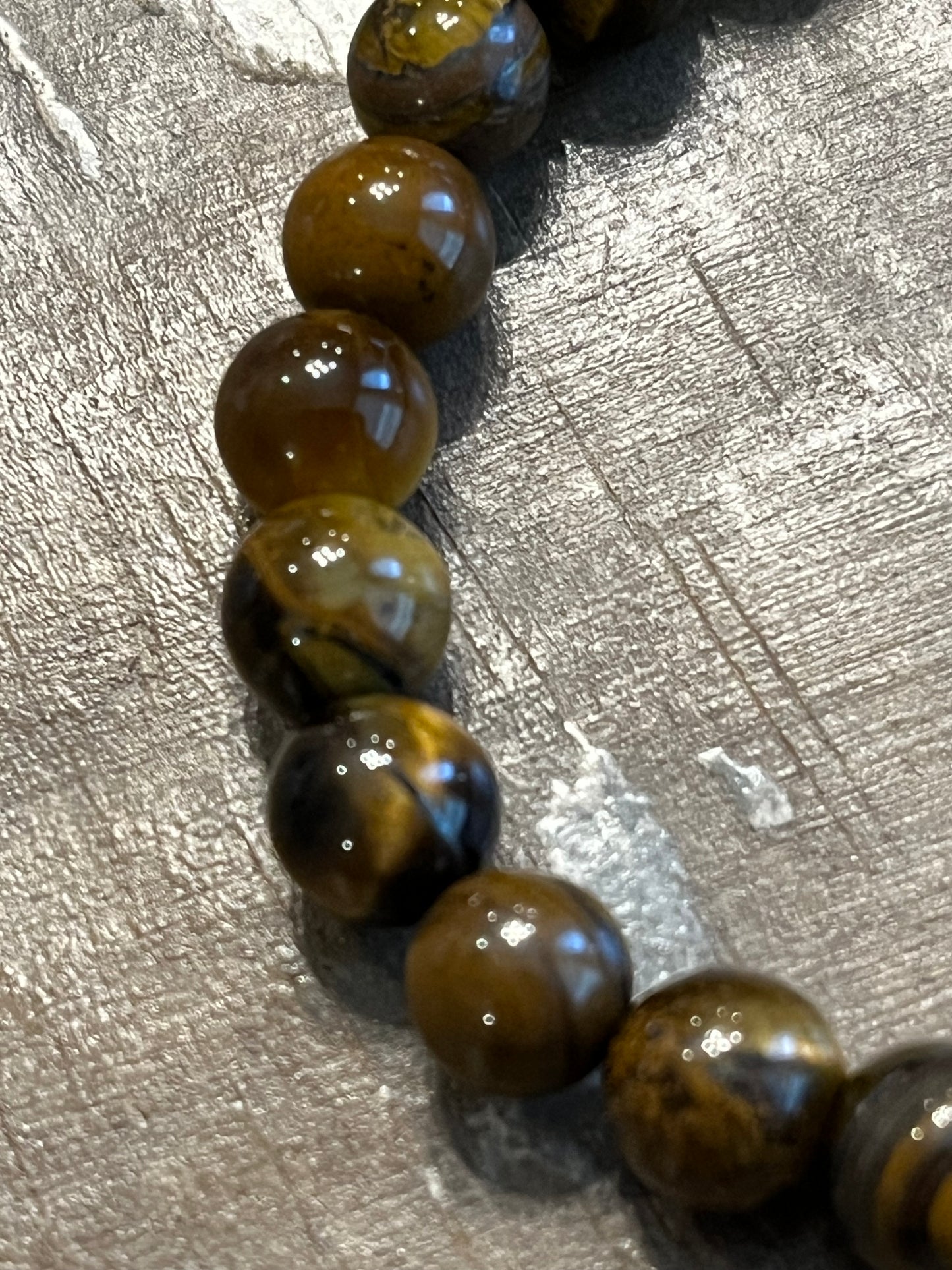 Tiger eye beaded bracelet