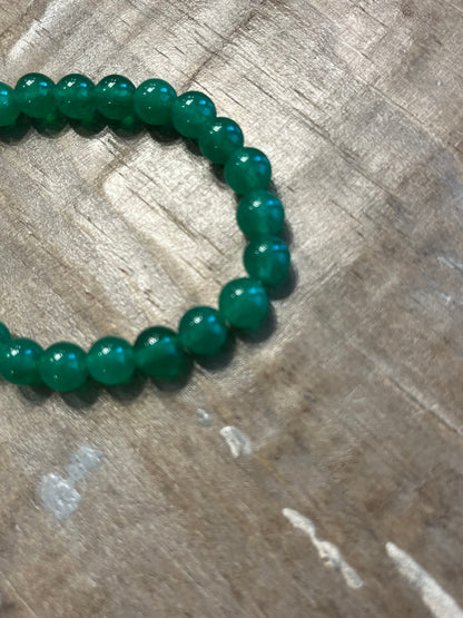 Green aventurine bead bracelet