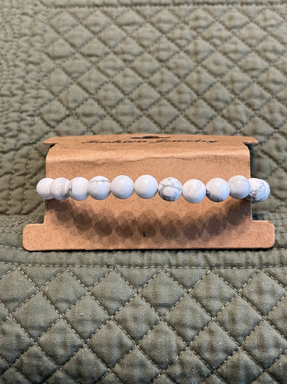 Howlite beaded bracelet