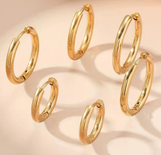 Gorgeous 18K Gold Plated Women's Small Hoop Huggie Earrings - 3 sizes outside diameter - 20mm, 18mm, 15mm