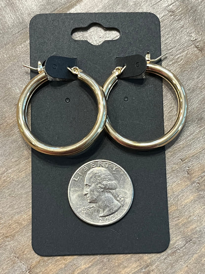 Gold Hollow Tube Hoop Earrings