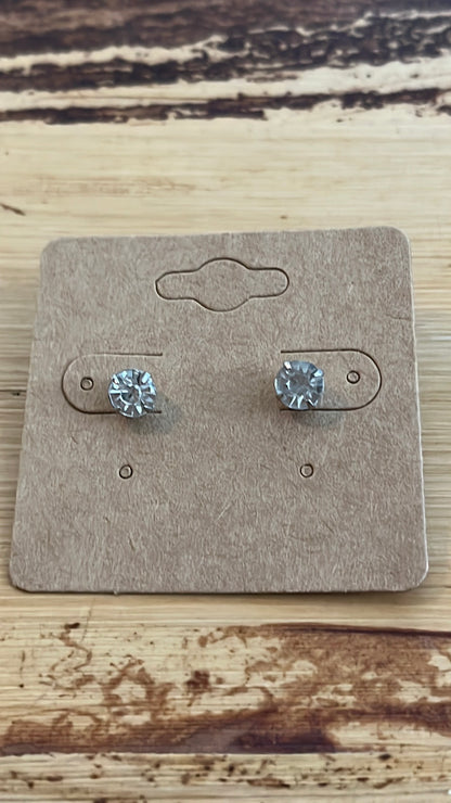 Cubic zirconia stud earrings