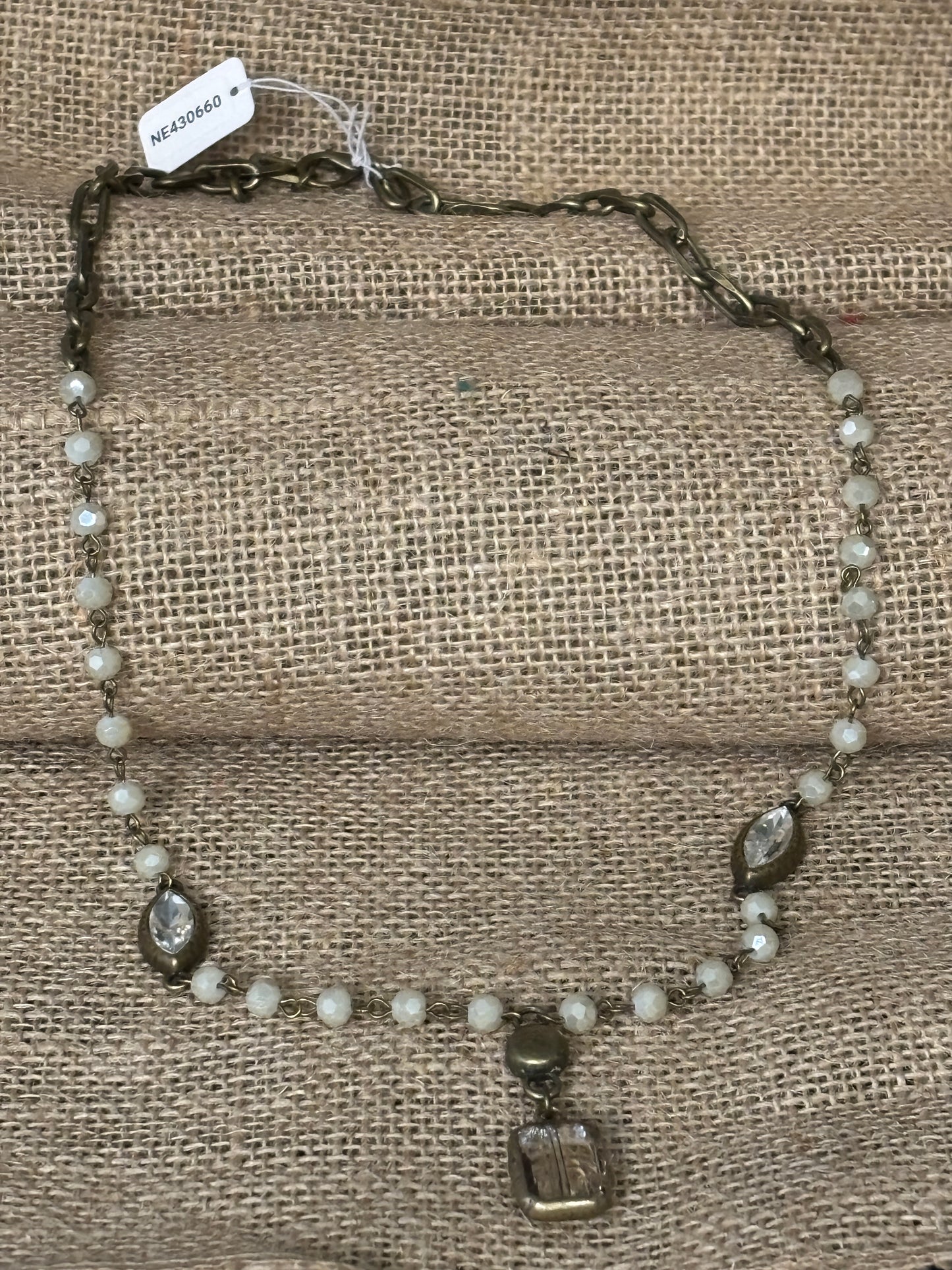 Mid-Length Ivory bead necklace with square crystal