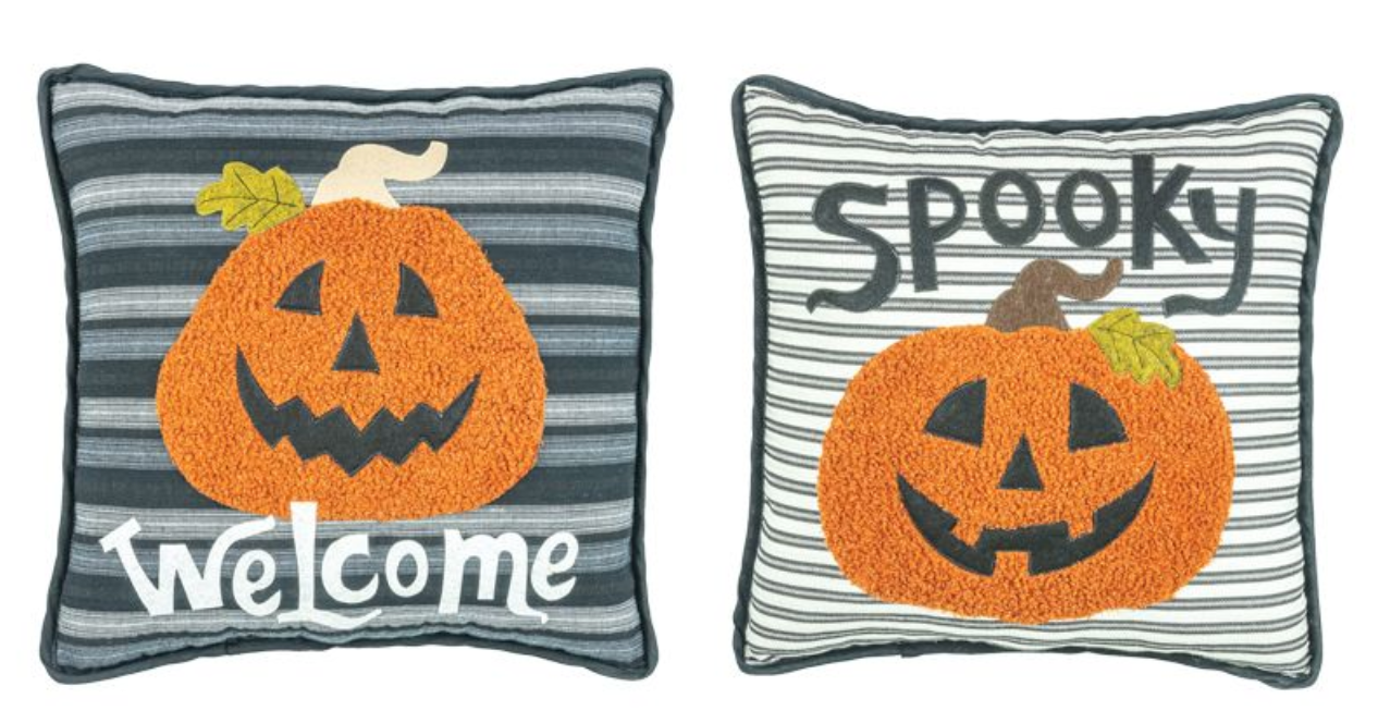 Jack-o-lantern throw pillow